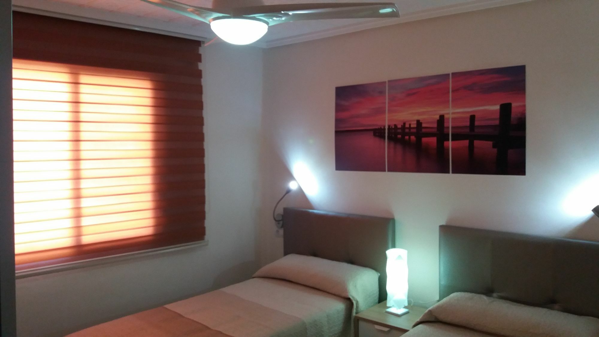 Apartmentsuitespain Atic Panoramic Beach Valencia Exteriör bild