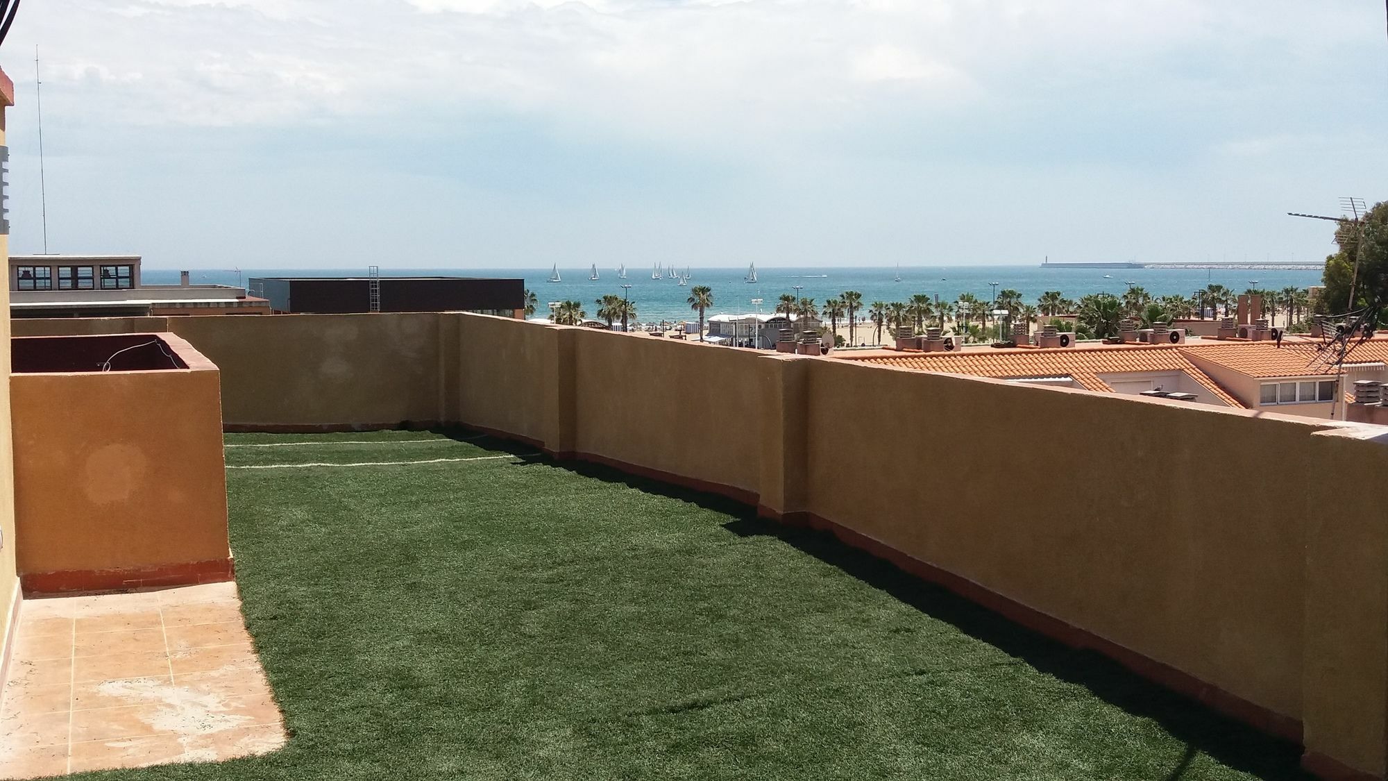 Apartmentsuitespain Atic Panoramic Beach Valencia Exteriör bild